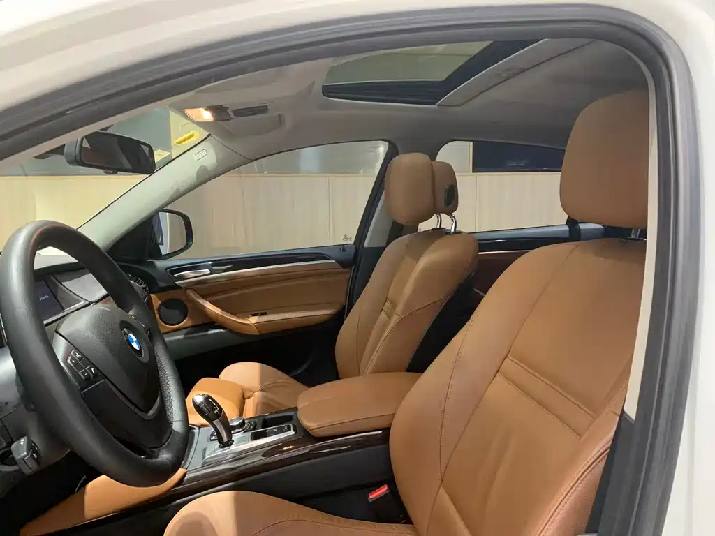 BMW X6 2014 — фото 10