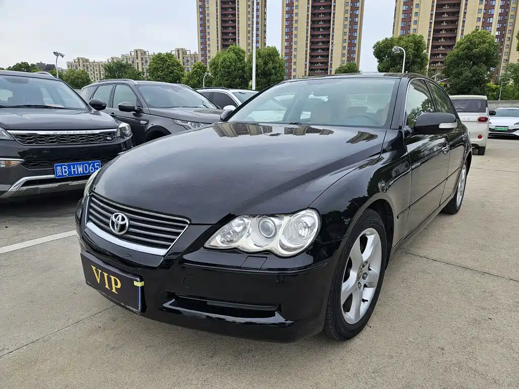 Toyota Reiz 2010