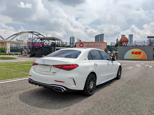 Mercedes-Benz C-Class 2023