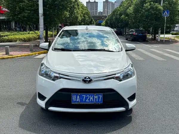 Toyota Vios 2015