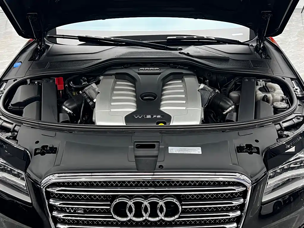 Audi A8 2014 — фото 28