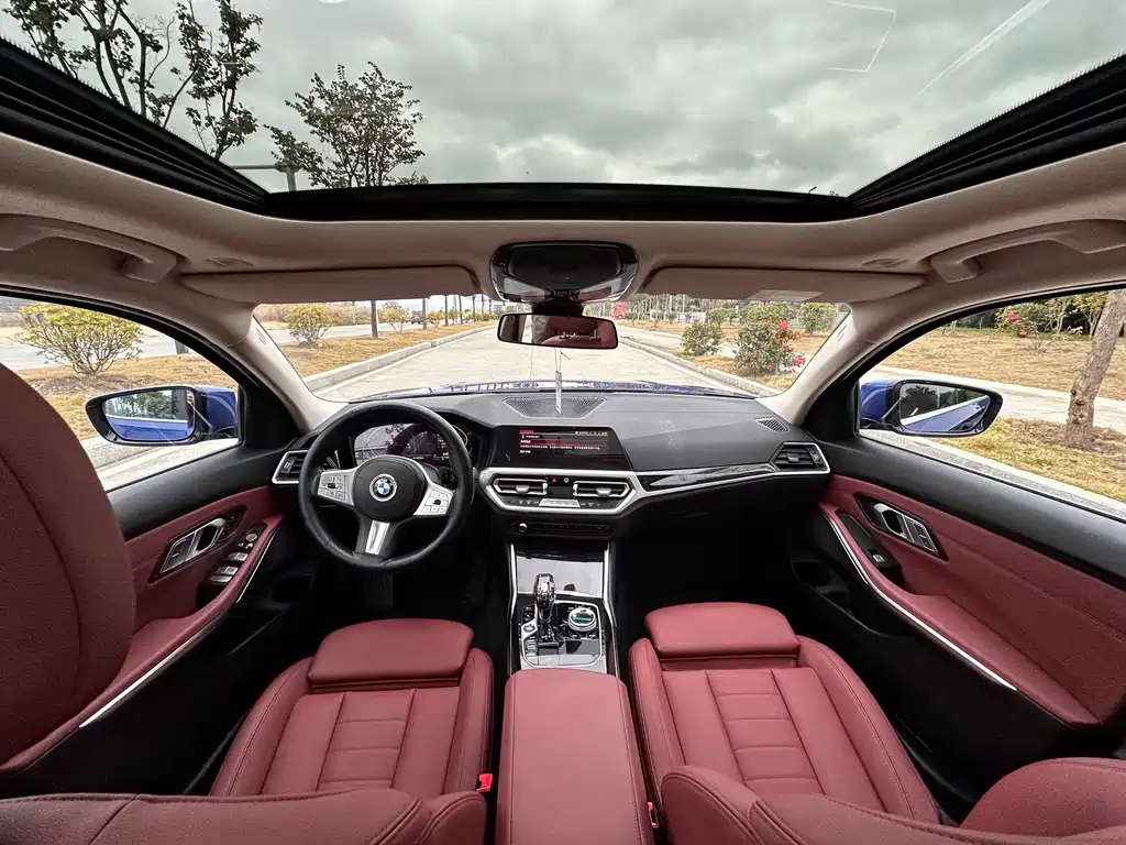 BMW 3 Series 2021
