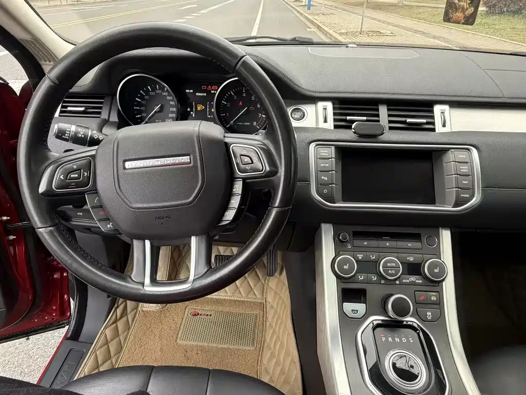 Land Rover Evoque 2015 — фото 14