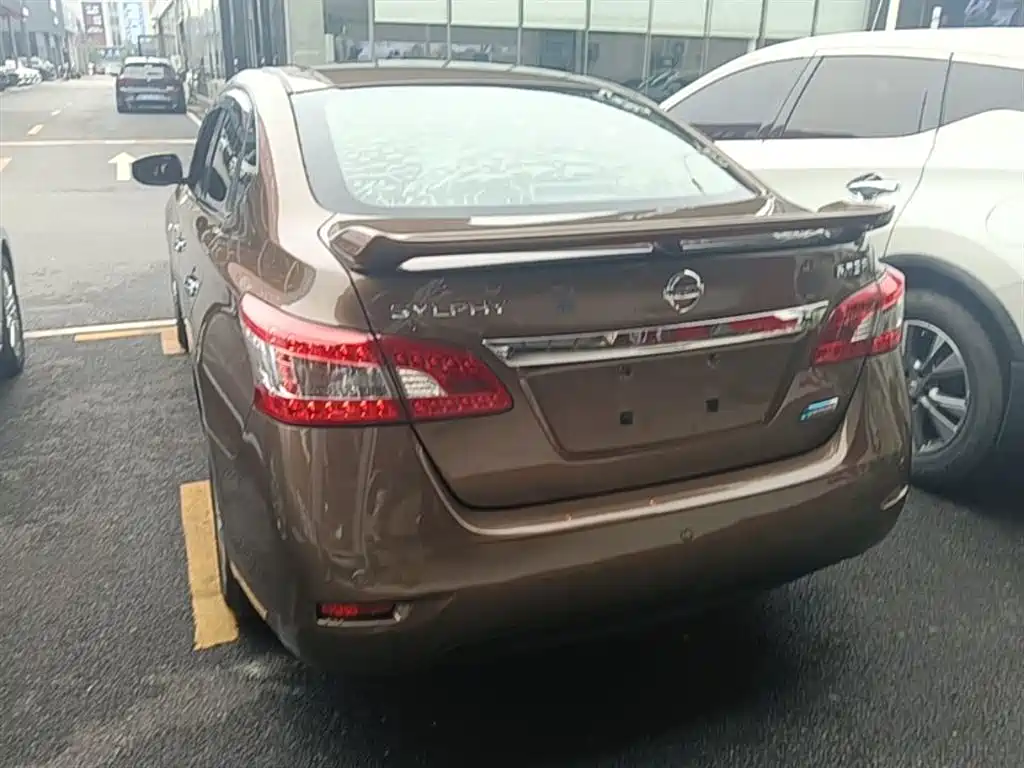 Nissan Sylphy 2015 — фото 5