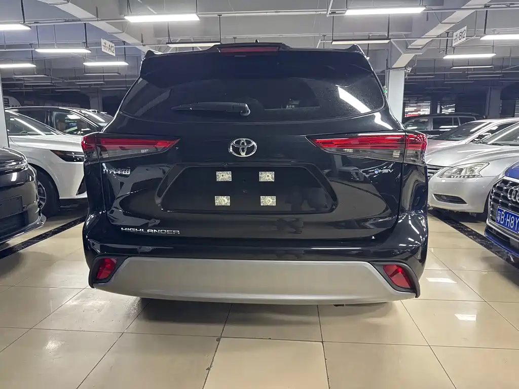 Toyota Highlander 2026