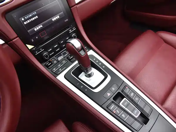 Porsche 718 2018