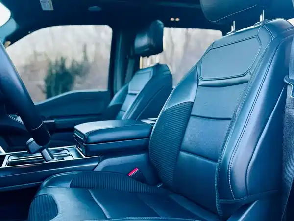 Ford F-150 Raptor 2023