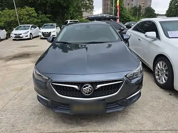 Buick Regal 2020