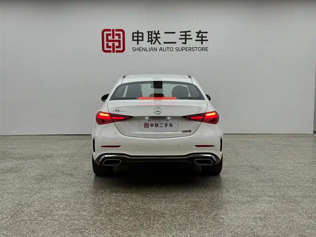 Mercedes-Benz C-Class 2023 — фото 2