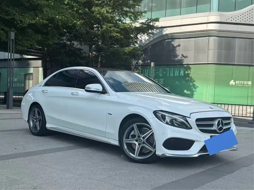 Mercedes-Benz C-Class 2018