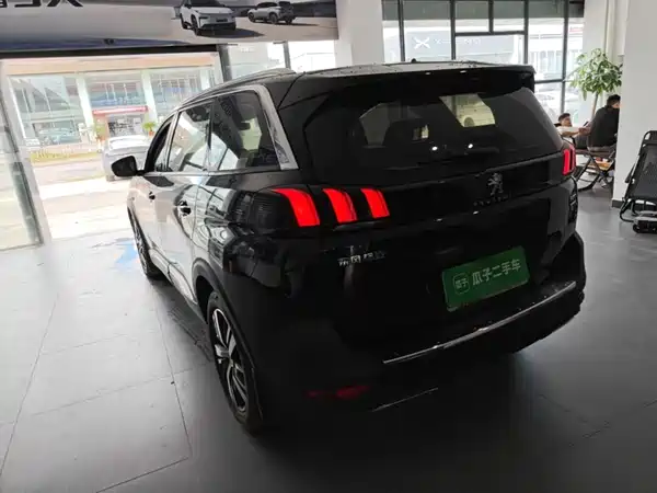 Peugeot 5008 2018