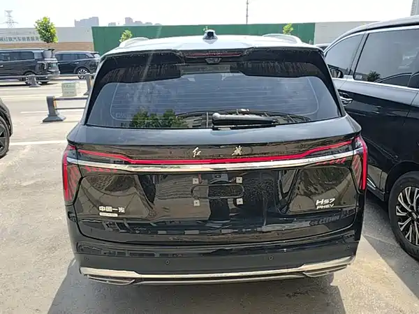 Hongqi HS7 PHEV 2024
