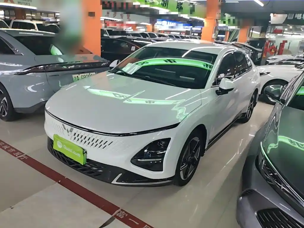 Wuling Starlight 2025