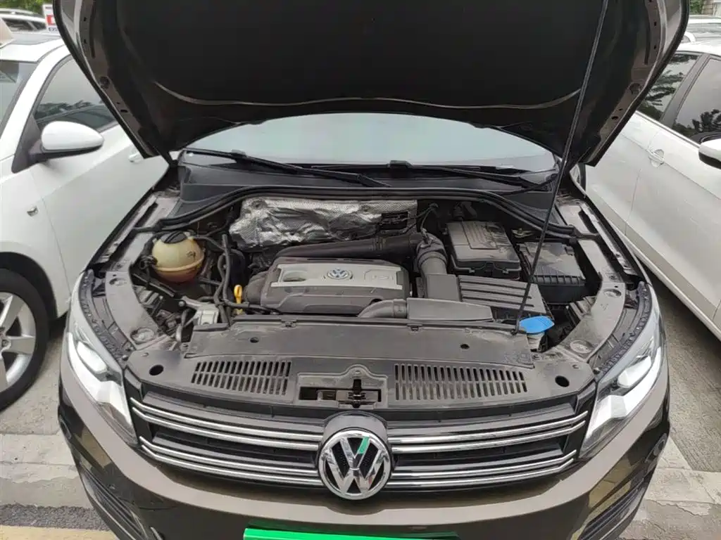 Volkswagen Tiguan 2015 — фото 20