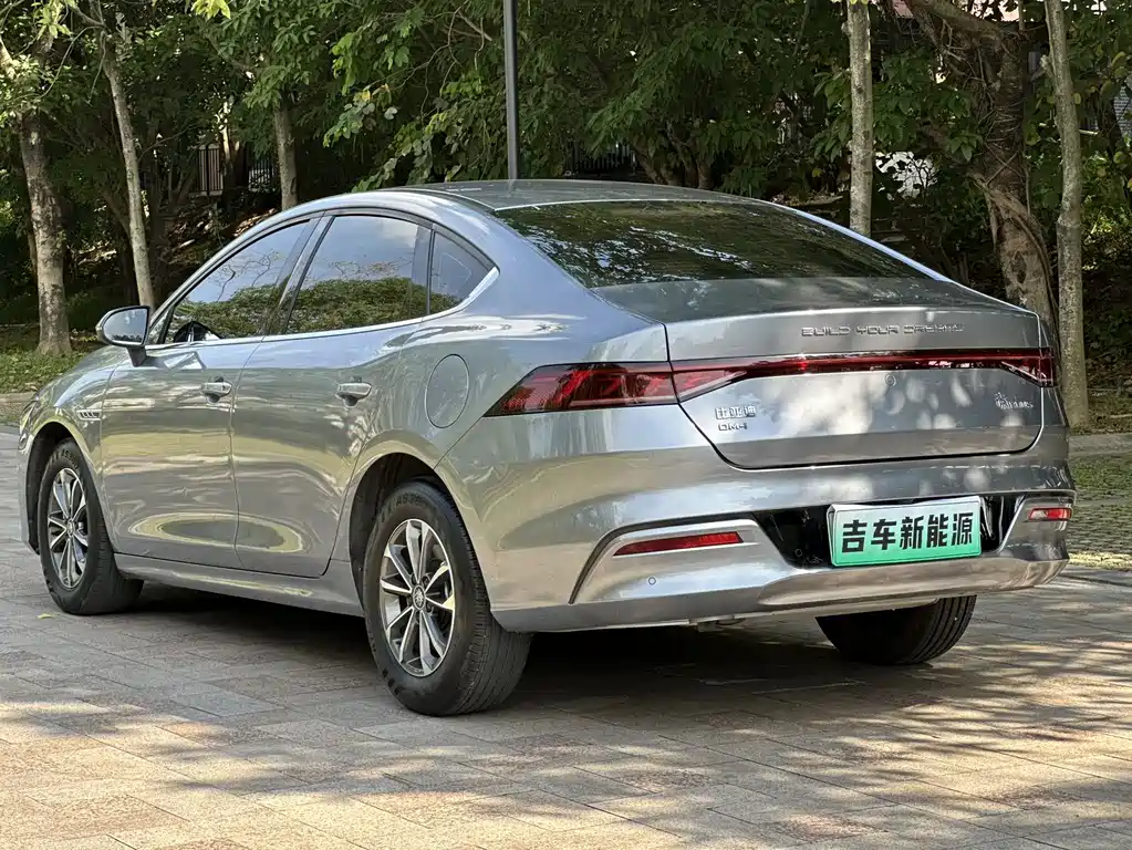 BYD Qin PLUS 2023 — фото 9