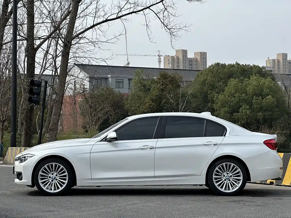 BMW 3 Series 2018