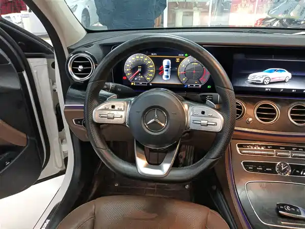 Mercedes-Benz E-Class 2019
