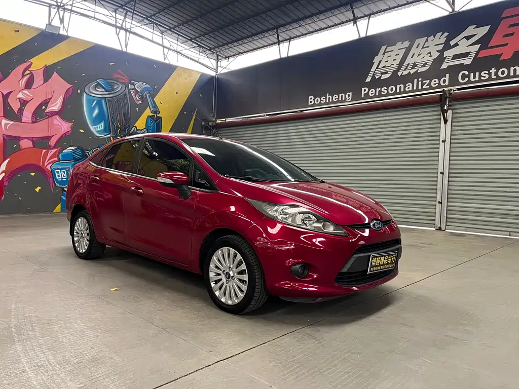 Ford Fiesta 2013 — фото 4