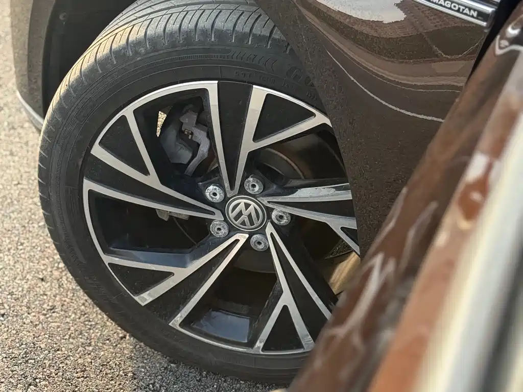 Volkswagen Magotan 2020
