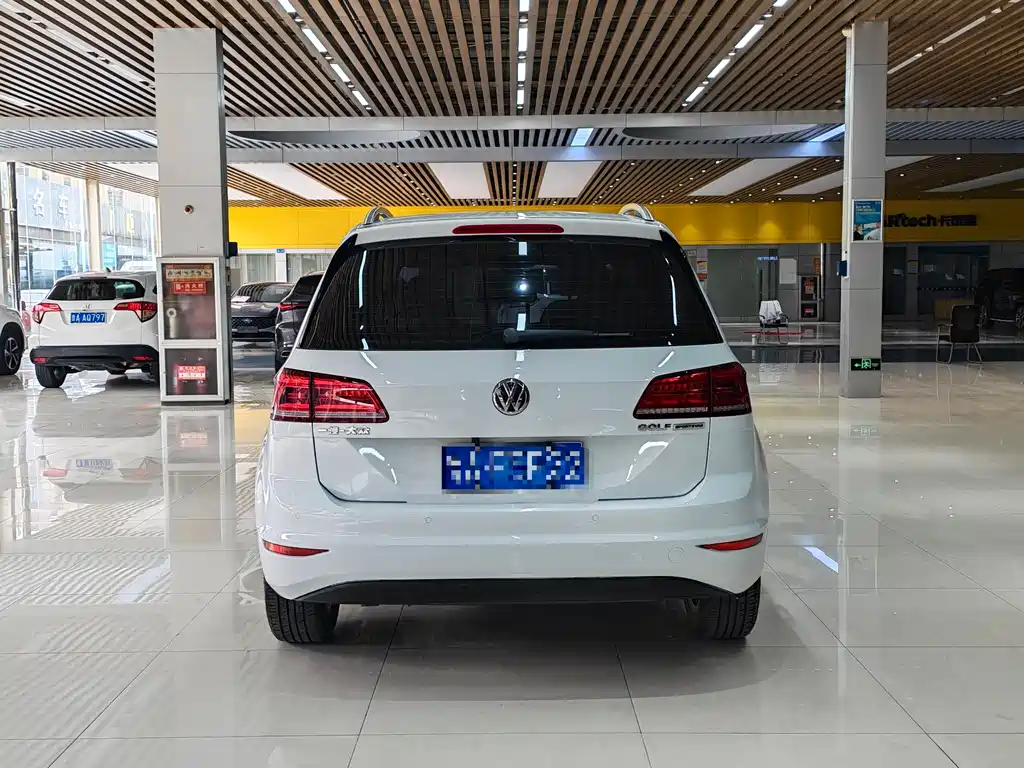 Volkswagen Golf Sportsvan 2016 — фото 5