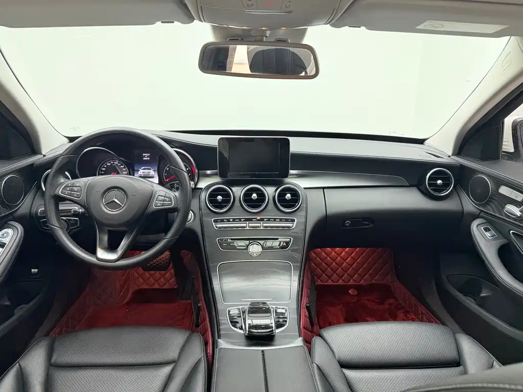 Mercedes-Benz C-Class 2017