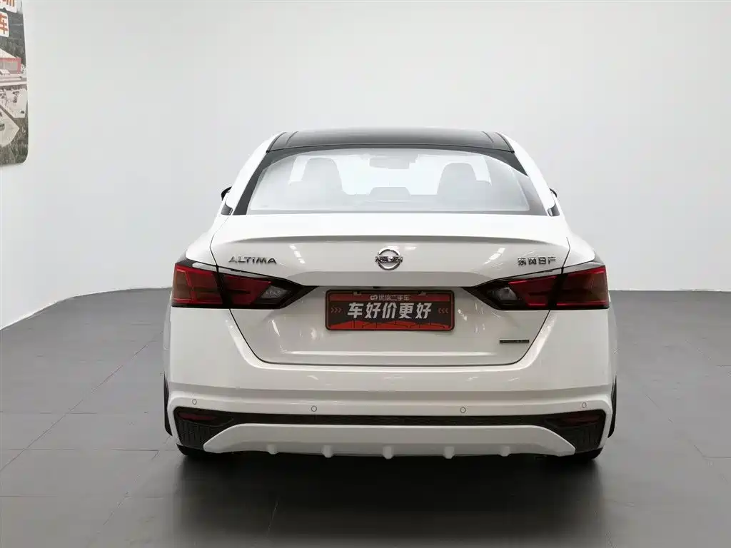 Nissan Teana 2021
