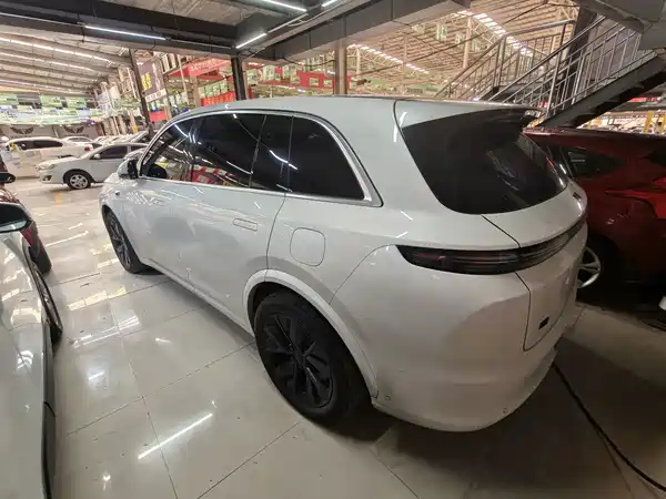 Li Auto L7 2024