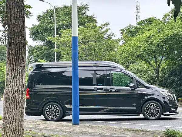 Mercedes-Benz V-Class 2020