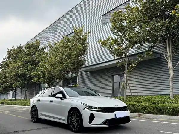 Kia K5 2022