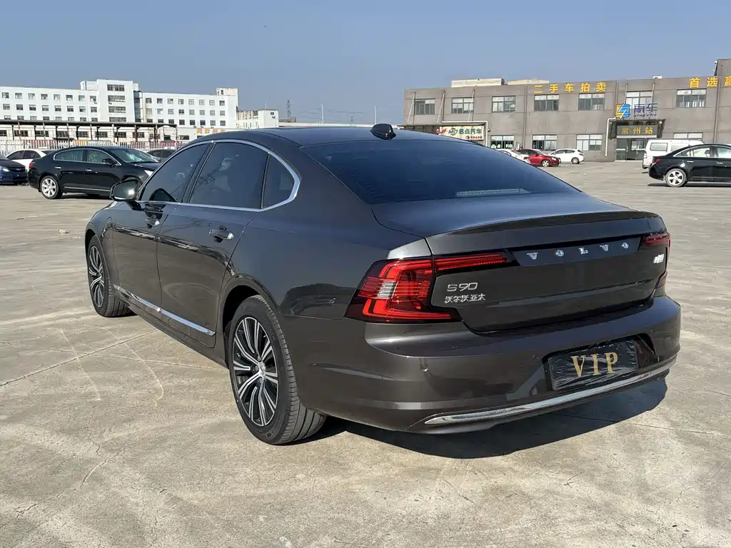 Volvo S90 PHEV 2021 — фото 25