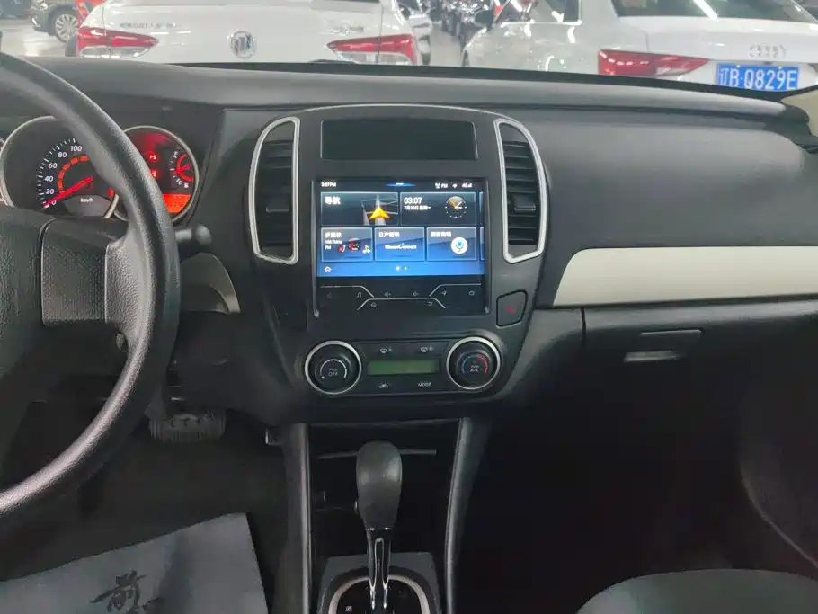 Nissan Sylphy 2019 — фото 13