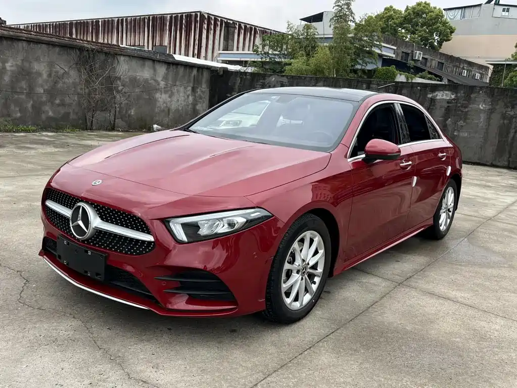 Mercedes-Benz A-Class 2020 — фото 1
