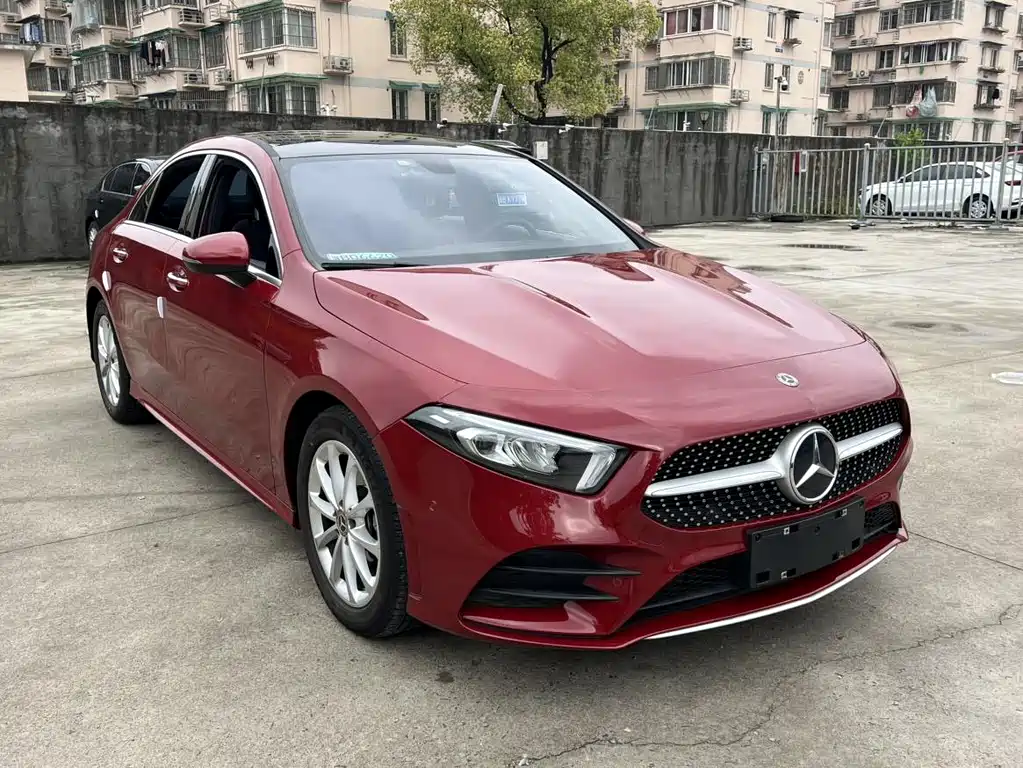 Mercedes-Benz A-Class 2020 — фото 3