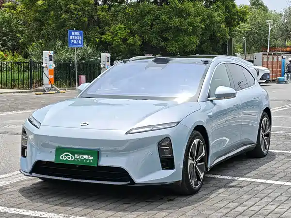 NIO ET5T 2025