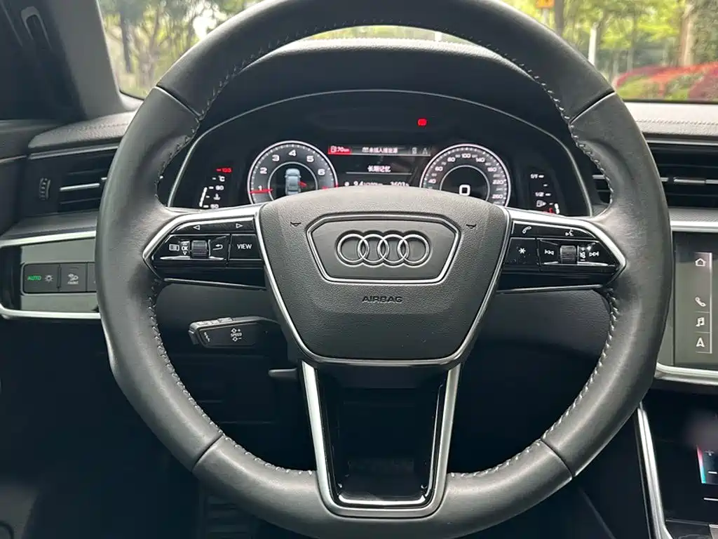 Audi A6L 2021 — фото 17