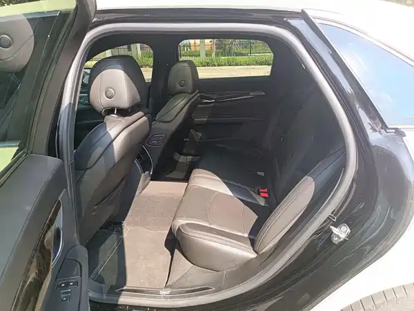 Cadillac CT6 2022