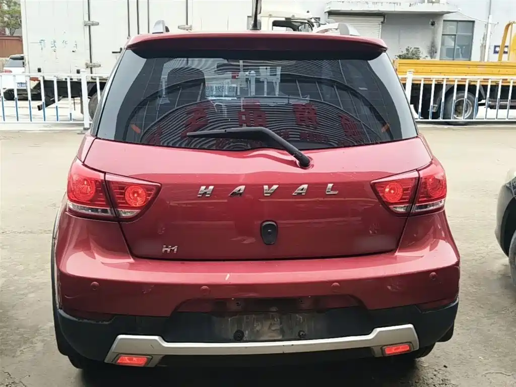 Haval H1 2016 — фото 6