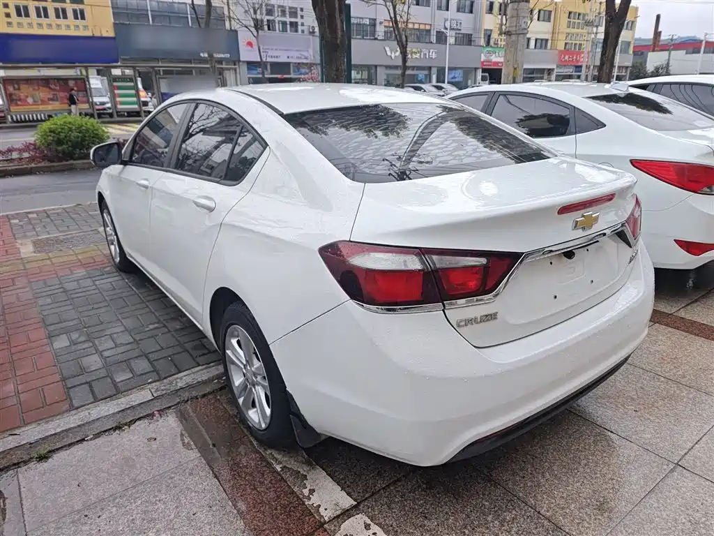 Chevrolet Cruze 2015 — фото 5