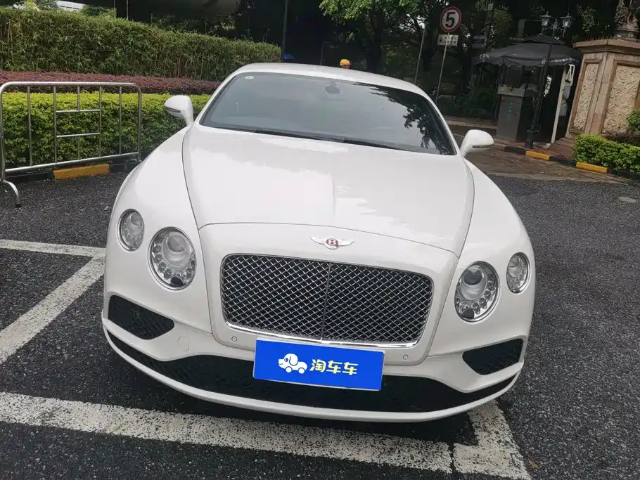 Bentley Continental 2015 — фото 2
