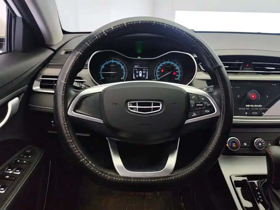 Geely Emgrand 2022 — фото 15