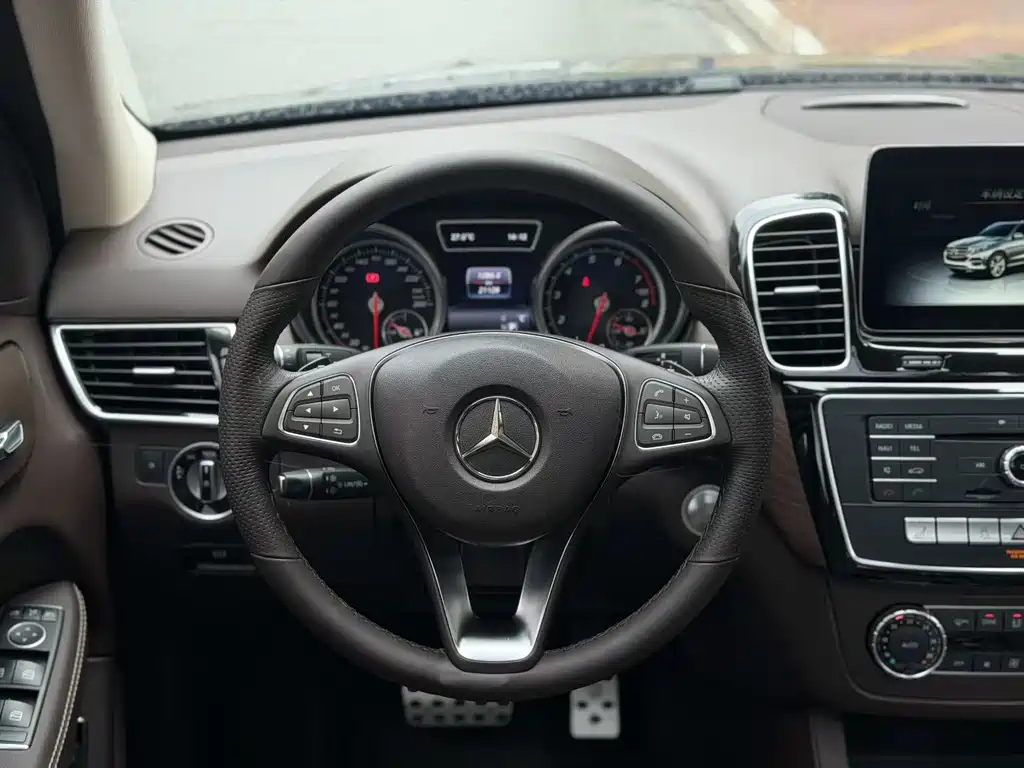 Mercedes-Benz GLE 2017