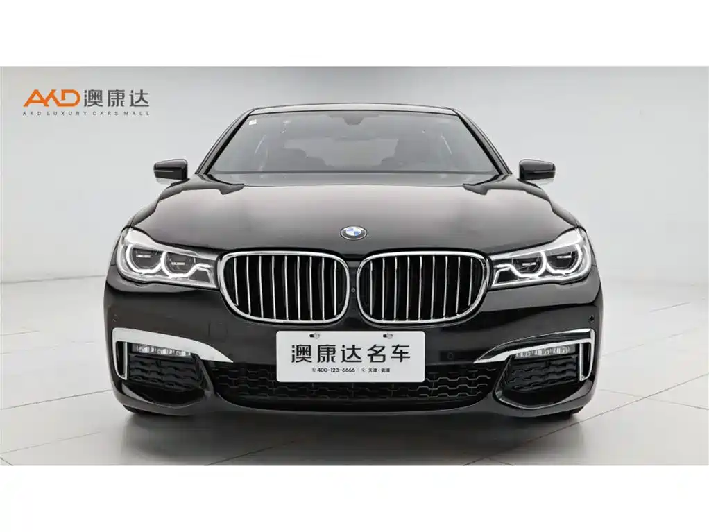 BMW 7 Series 2017 — фото 2