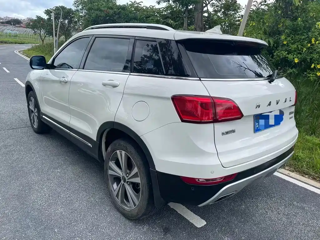 Haval H6 Coupe 2015 — фото 9