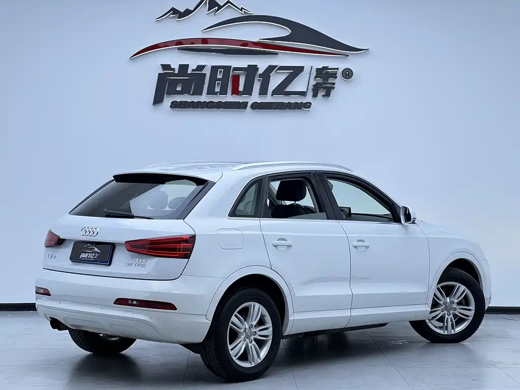 Audi Q3 2014 — фото 4