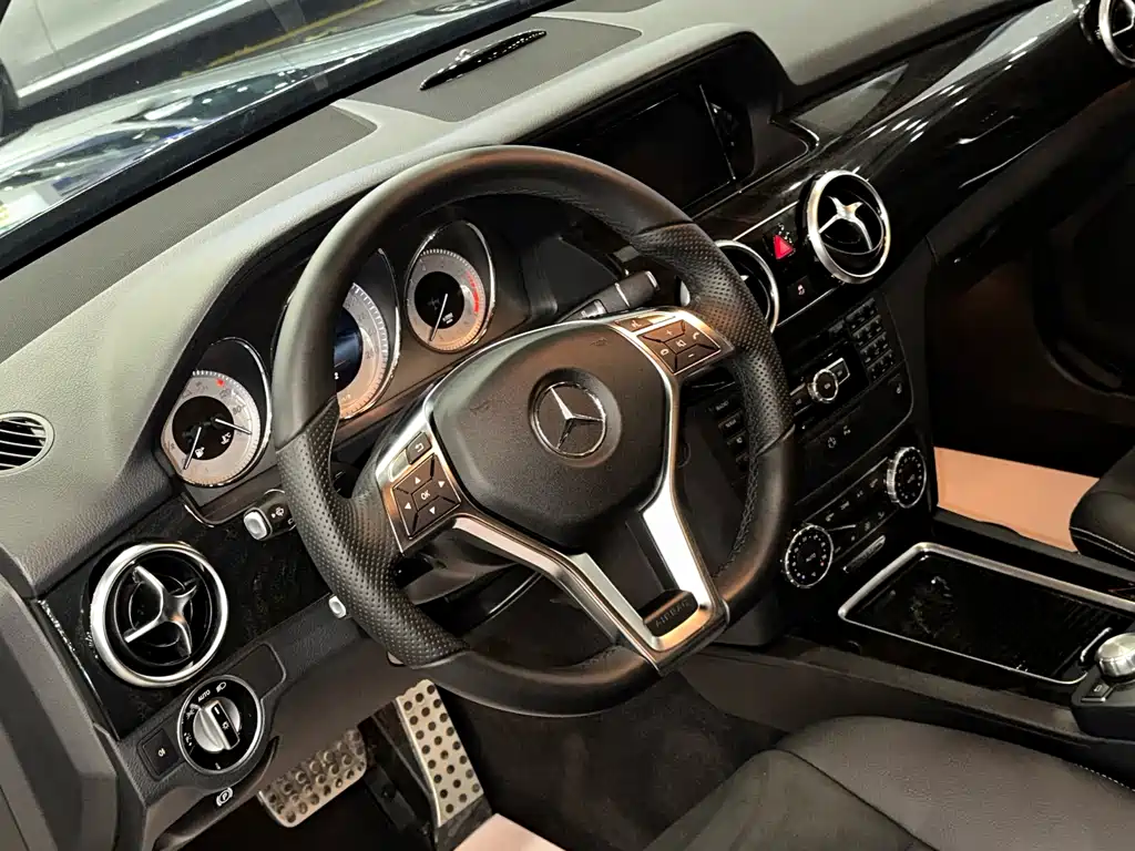 Mercedes-Benz GLK-Class 2015 — фото 17
