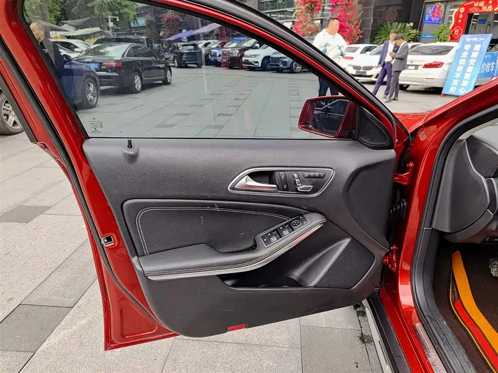 Mercedes-Benz GLA 2018 — фото 6