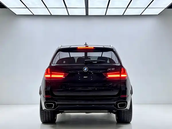 BMW X5 2019