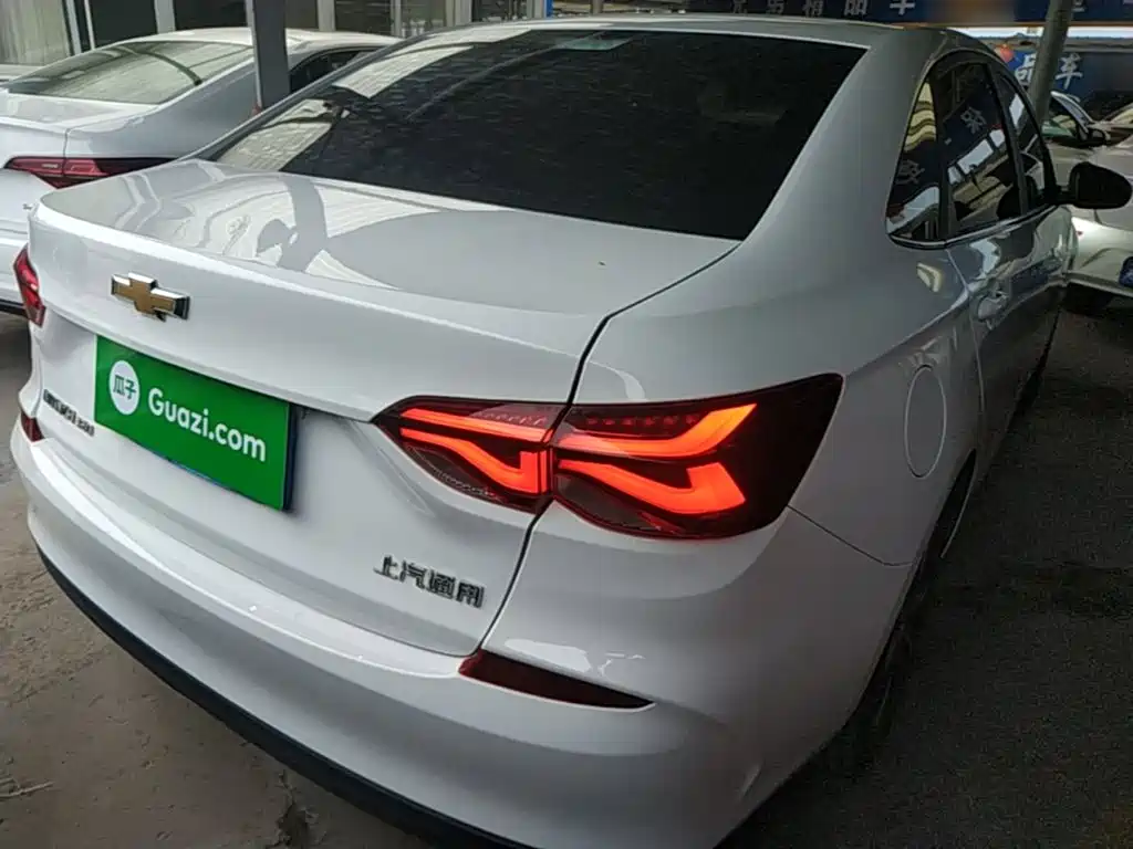 Chevrolet Cruze 2021