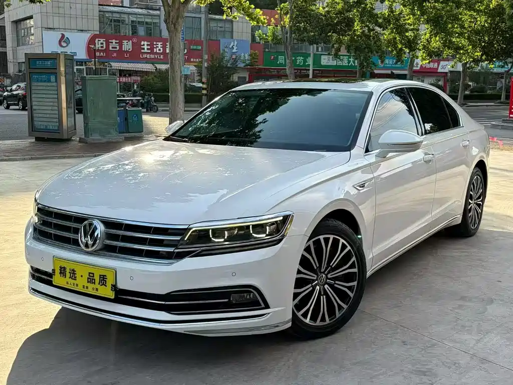 Volkswagen Phideon 2017