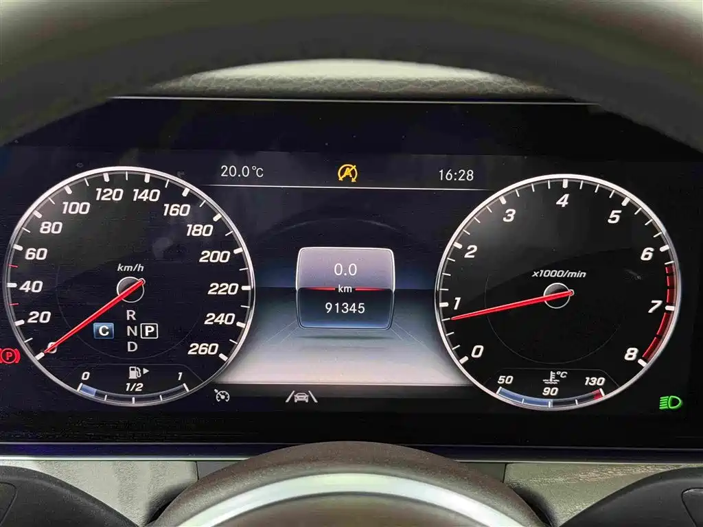 Mercedes-Benz CLS 2020 — фото 18